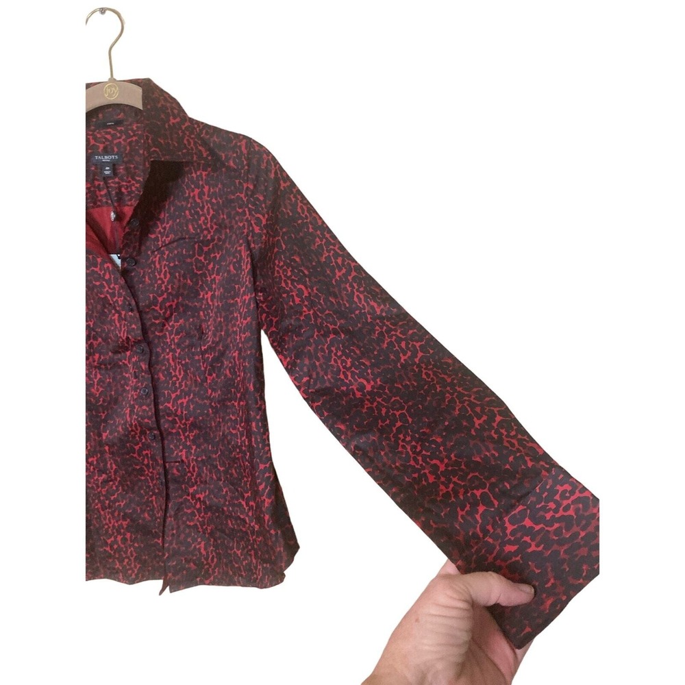 NWT Talbots Button Up Blouse Red Animal‎ Print Size 4P - Picture 4 of 16